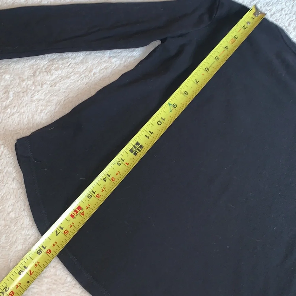 GAP Kids Organic Cotton Zodiac Graphic T-Shirt Black Top 6/7 Small EUC